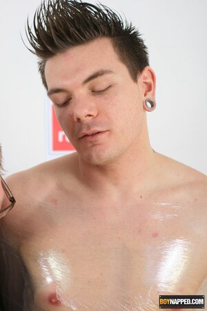 Michael Davenport’s chastity tease ends in huge cum