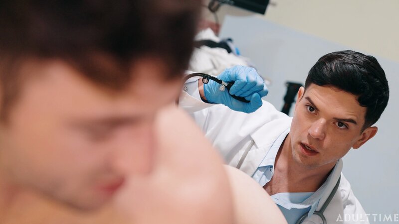 Doctor Dakota Payne breeds patient Michael Boston