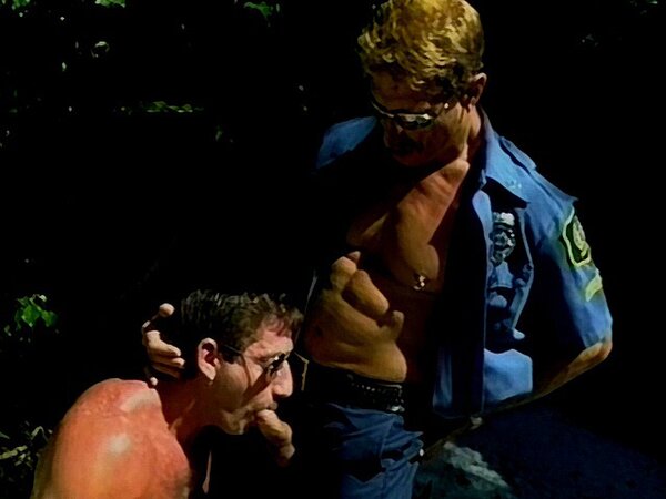 Cock pig cop John Nagel sucks and gets facial from two cops