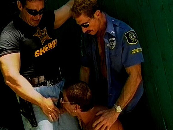 Cock pig cop John Nagel sucks and gets facial from two cops