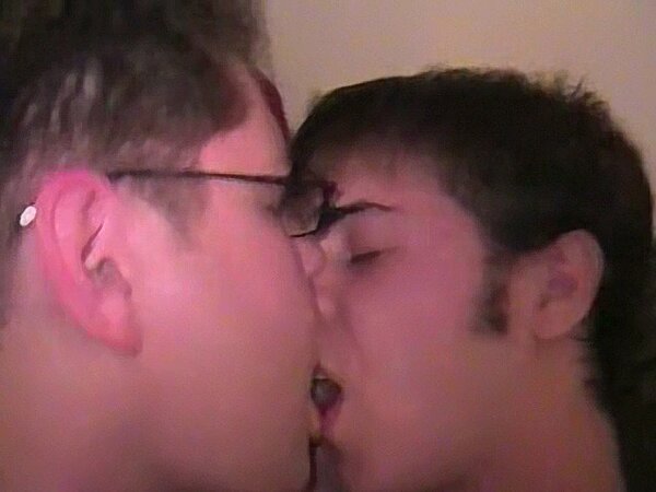 Hairy bottom Najeep takes fat white cock deep