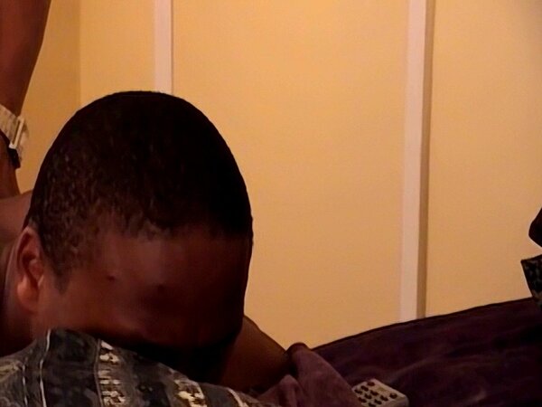 Alejandro breeds Shorty J’s hungry black ass deep