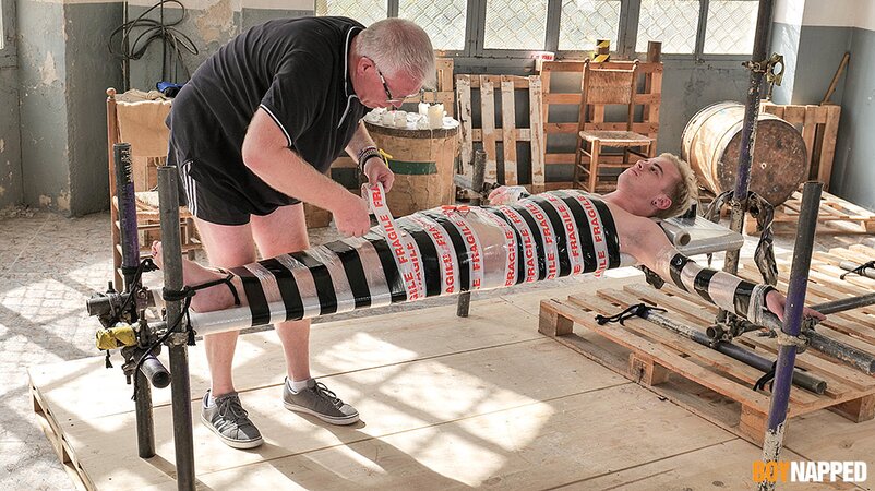 Master Sebastian Kane straps blond twink Jamie Kelvin down and drains every drop