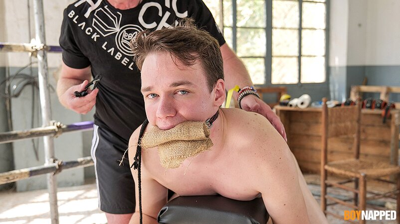 Master Sebastian Kane owns Justin Tiempo with pegs, hooks and raw bareback fucking