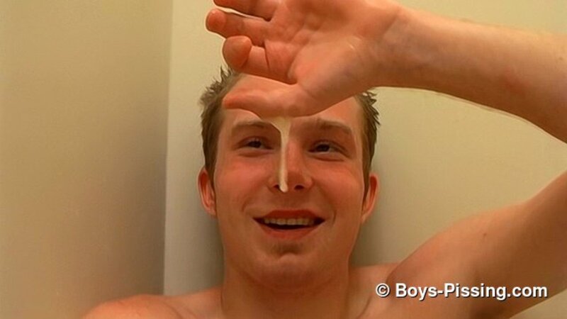 Billy da Kydd pisses in his undies then shoots a thick load