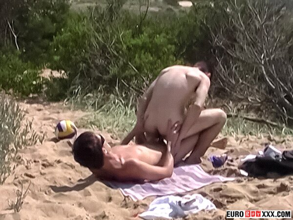 Michael Amerika pops Santiago Masur’s cherry in a hidden outdoor fuck