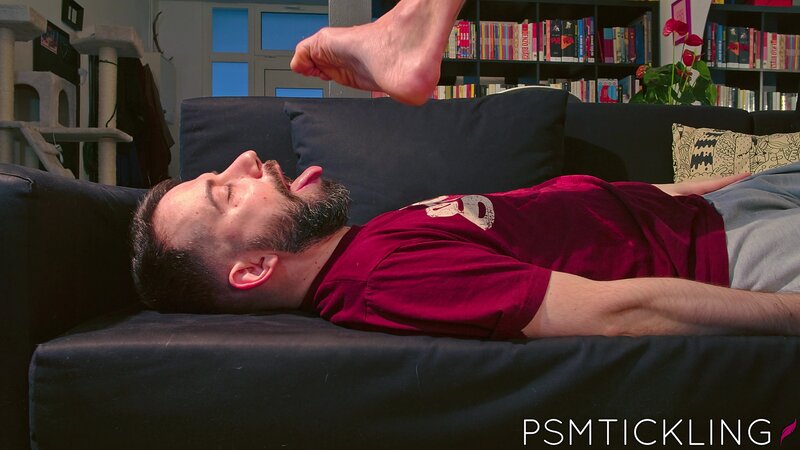 Marc and Matteo enjoy some private foot fetish fun together