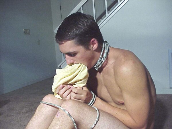 Kinky twink wants to be tied up gagged and spanked while he strokes