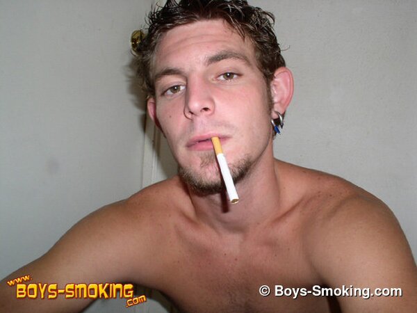 Straight boy Maxx smokes Marlboros and Salems while stroking out a thick load