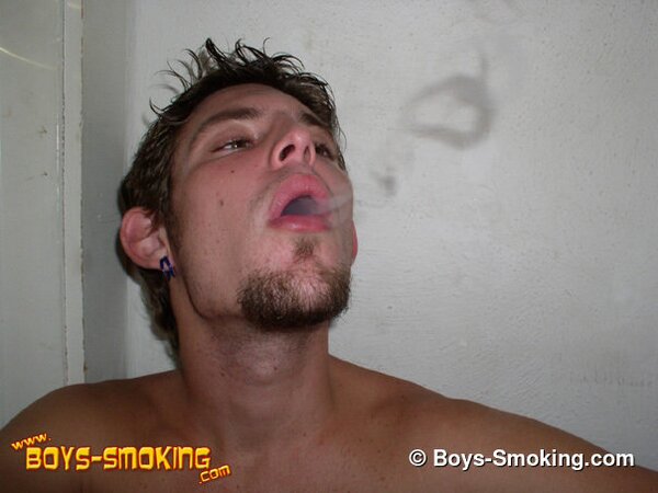 Straight boy Maxx smokes Marlboros and Salems while stroking out a thick load