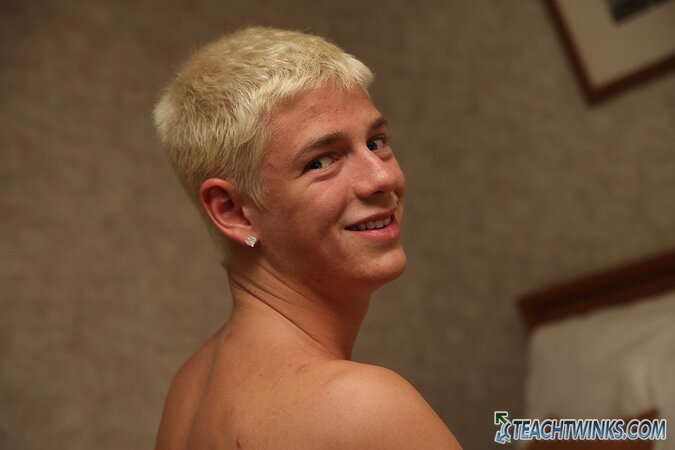 Kyle Richerds gets slick with lube and jerks off until he cums in the bathroom