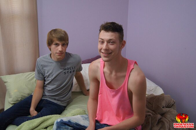 Student lovers Jr Adams and Justin Knowles ditch studying for hot bareback sex