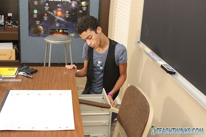 Dustin Cooper trades his tight twink ass for test answers with teacher Bryan Slater