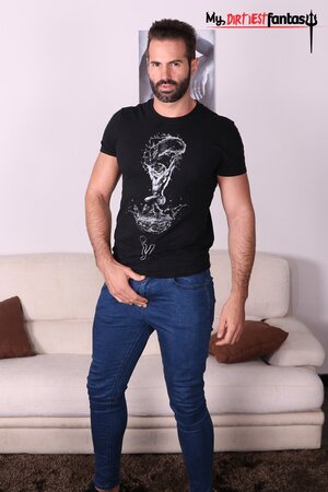 Bearded daddy Dani Robles breeds his smooth young twink pup