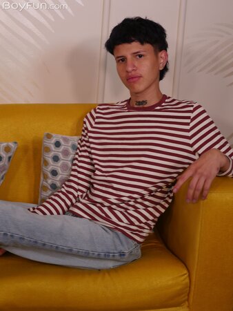 Iam Lukas spreads his ass wide and fingers himself in a solo tease