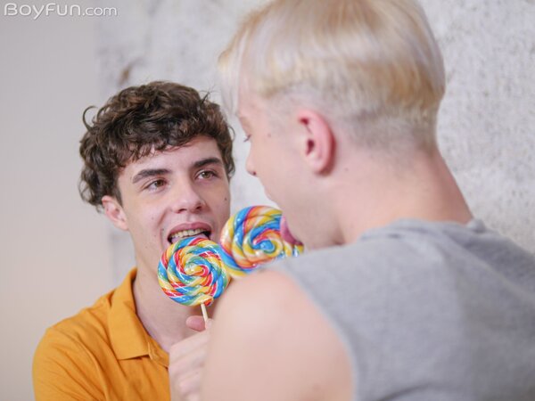 Danny Junior and Trevor Twink share sweet lollypops and hard cocks
