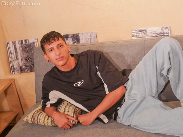 Jake Cruz auditions by stroking his hard cock for the camera