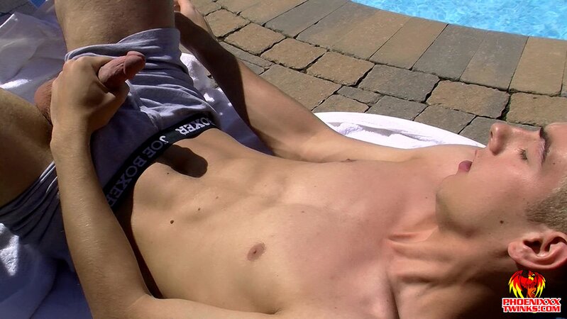 Jake Washington pleasures his young tool until he shoots a load in his own face