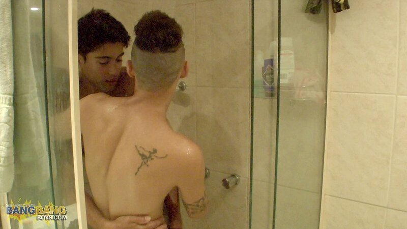 Tony D and Hugo Gobi trade oral rimming and raw penetration in a true flip hookup