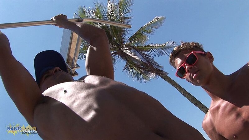 Marcello Mastro licks Mikael Pezzine out of his speedos for a deep fuck