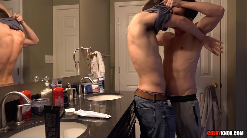 Colby Chambers plows Mickey Knox over the bathroom counter bareback