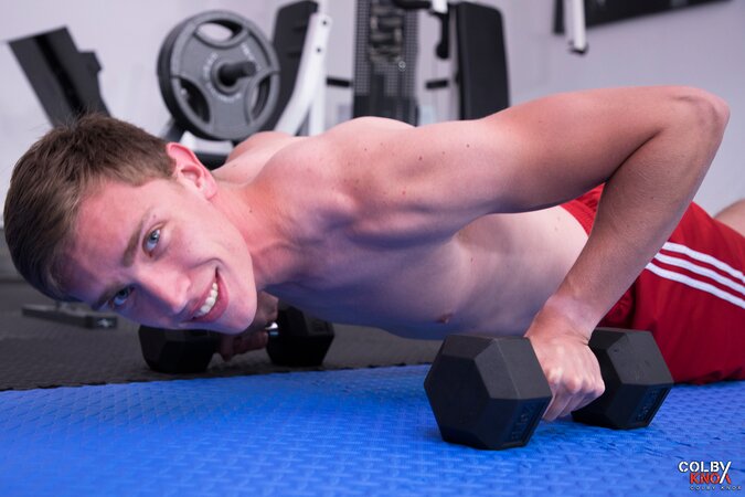Mason Dean and Jack Valor take a break from working out to fuck in the gym