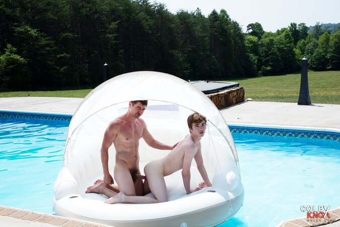 Colby Chambers rubs sunscreen on Tannor Reed before a pool fuck