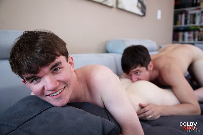 Colby Chambers gives Levi Hatter his first rim job before barebanging