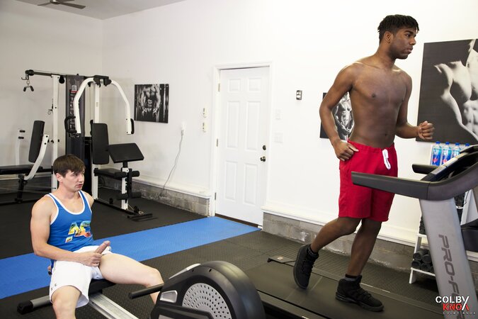 Colby Chambers barebangs muscular jock Kylan Kain in a gym session