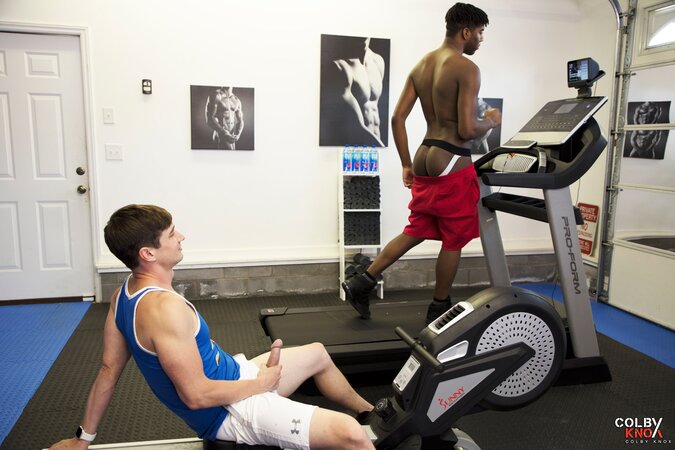 Colby Chambers barebangs muscular jock Kylan Kain in a gym session