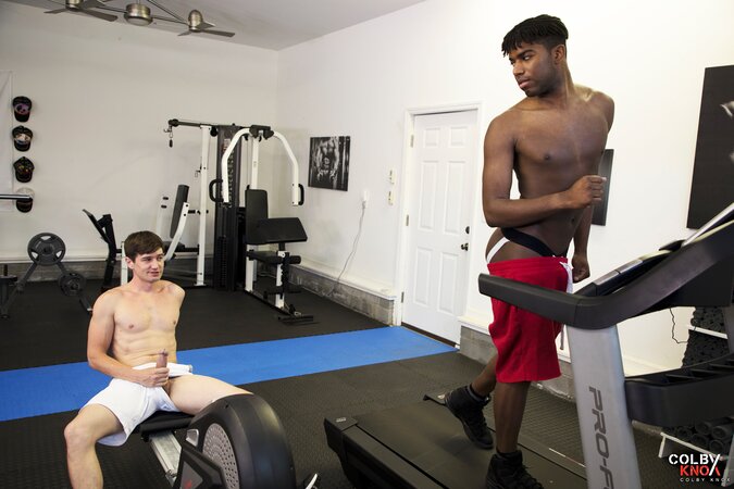 Colby Chambers barebangs muscular jock Kylan Kain in a gym session