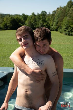 Colby Chambers joins Willy T by the hot tub and moves the action poolside