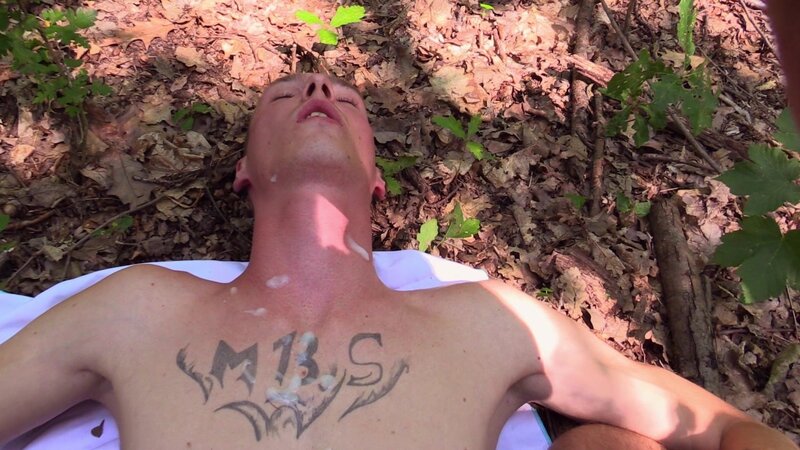 A supermarket worker from Slovakia gets his tight asshole taken outdoors