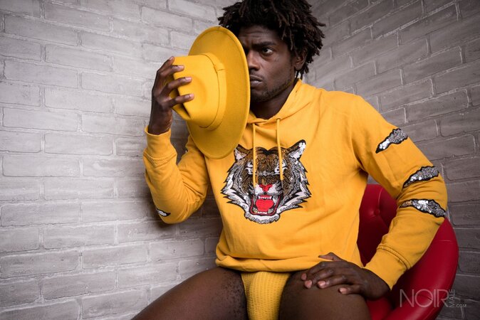 Devin Trez gets wild and reveals his big black cock for a solo session