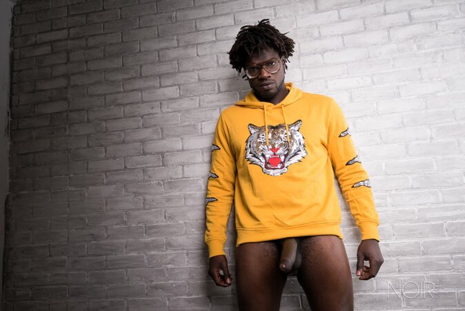 Devin Trez gets wild and reveals his big black cock for a solo session