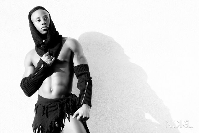 Liam Cyber gets totally naked to show off his smooth muscle body
