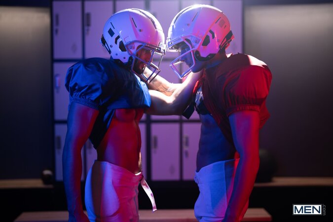 Leo Levine consoles rival QB Samm Fitness in the shower with dick