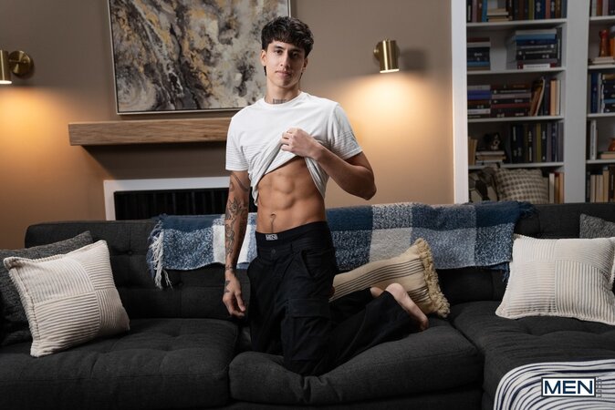 Joey Mills and Angel Elias share a kinky and hot kitchen session