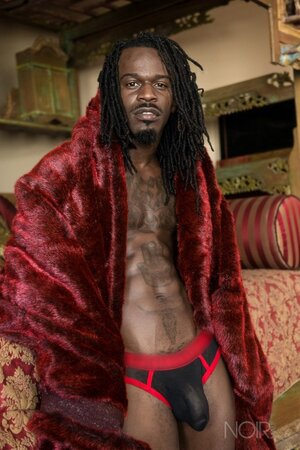 Black stud Fame opens up and shows his impressive package in an interview