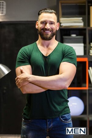 Enzo Rimenez gets a surprise visit from muscular stud Diego Reyes for sex