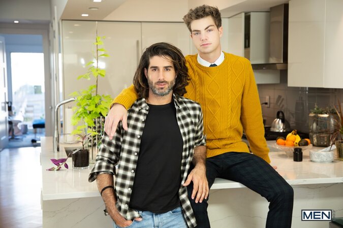 Diego Sans helps Oliver Carter clean up spilt coffee with his dick