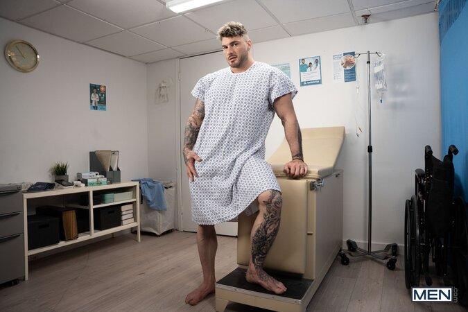 Doctor Mike Monroe diagnoses patient William Seed with a hard cock