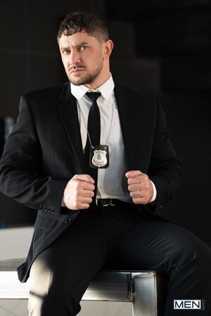 Jay Roberts gets arrested by Dato Foland and Andy Toro then bargains with both