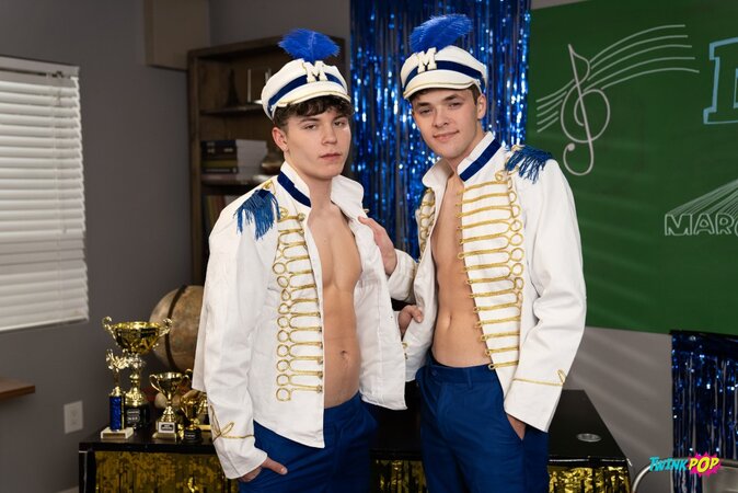 Troye Dean and Drake Von sneak away from band practice for a desk fuck