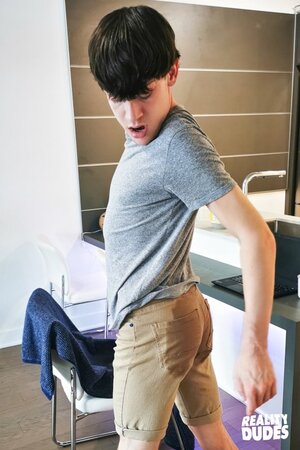 Milo Madera turns a prank into a hot session with Edward Terrent