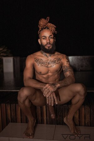 Rhyheim Shabazz and Andy Rodrigues trade positions in a flip fuck