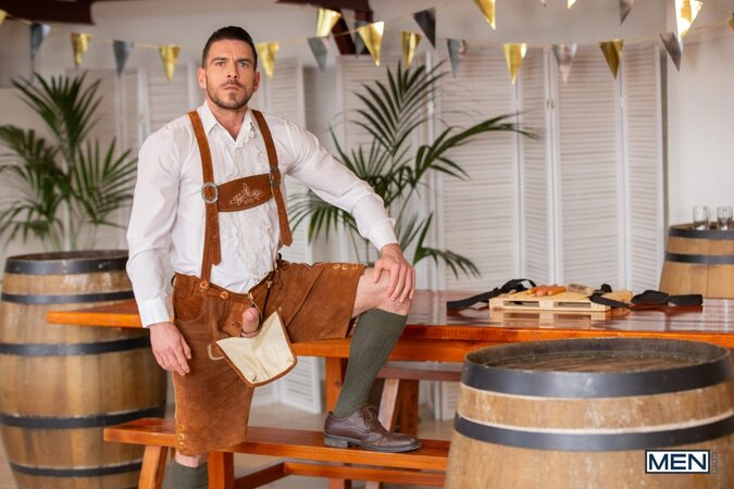 Paddy O'brian serves his massive sausage on a tray to a hungry Luciano