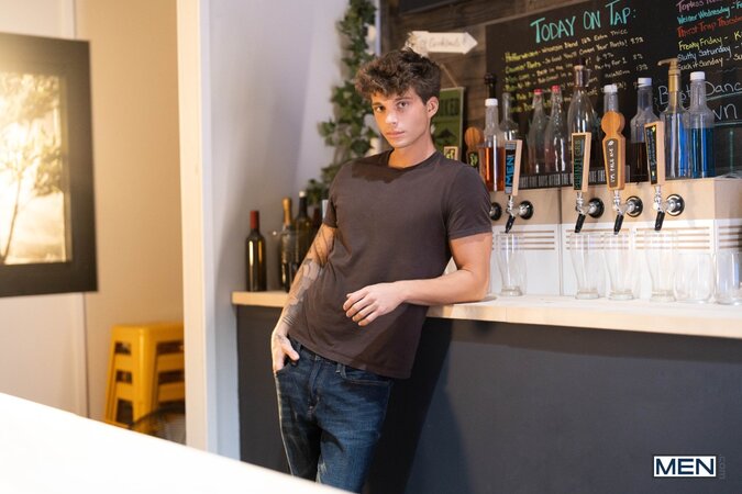 Joey Mills and Leo Levine hook up in the kitchen for a deep fuck
