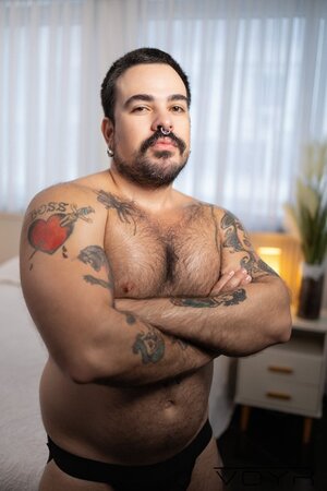 Max Bitte delivers a powerful pounding to the tight ass of Latin jock JP