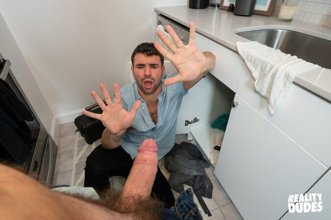 Ian Green fixes the sink then agrees to a cash offer that ends with doggystyle